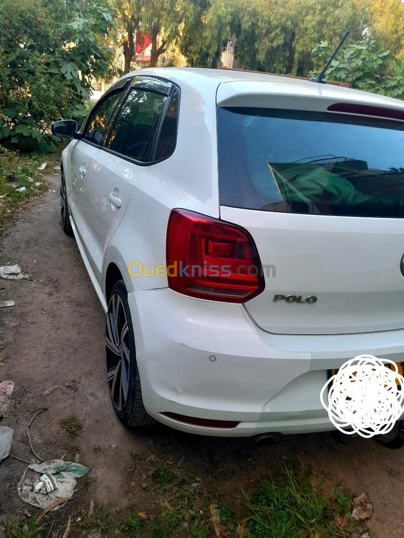 Volkswagen Polo 2016 Carat plus +