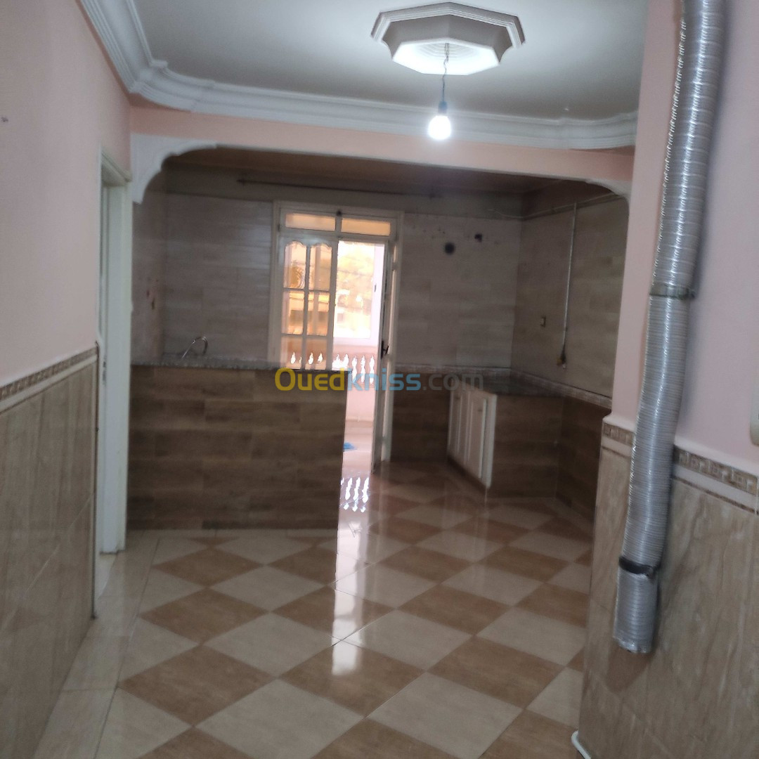 Location Appartement F3 Alger Rouiba