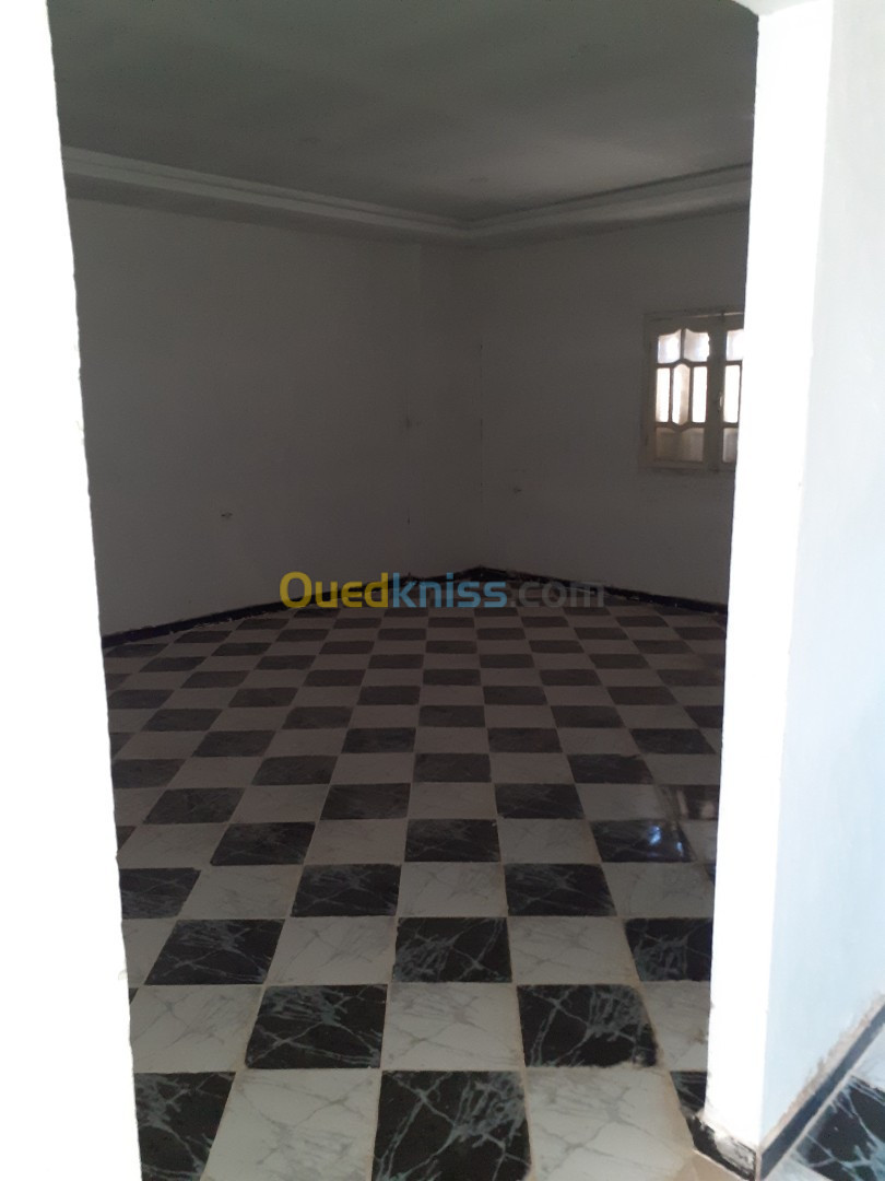 Vente Niveau De Villa F4 Sidi bel abbes Sidi brahim