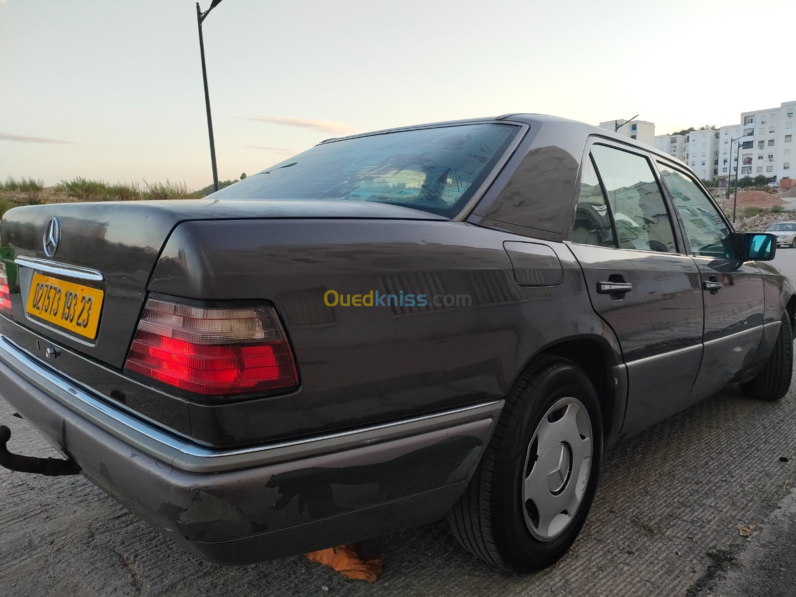 Mercedes Classe E 1993 230 i