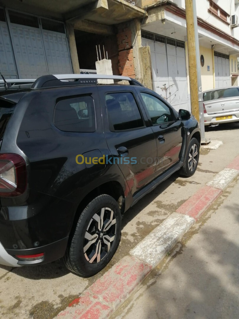 Dacia Duster 2022 Laureate