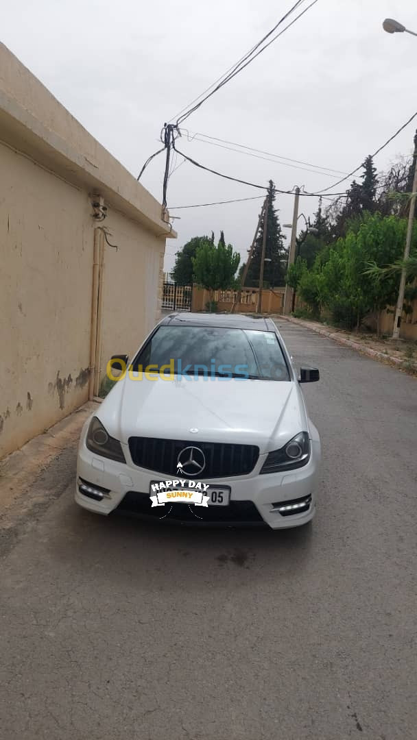 Mercedes Classe C 2013 250 AVANTGARDE Designo