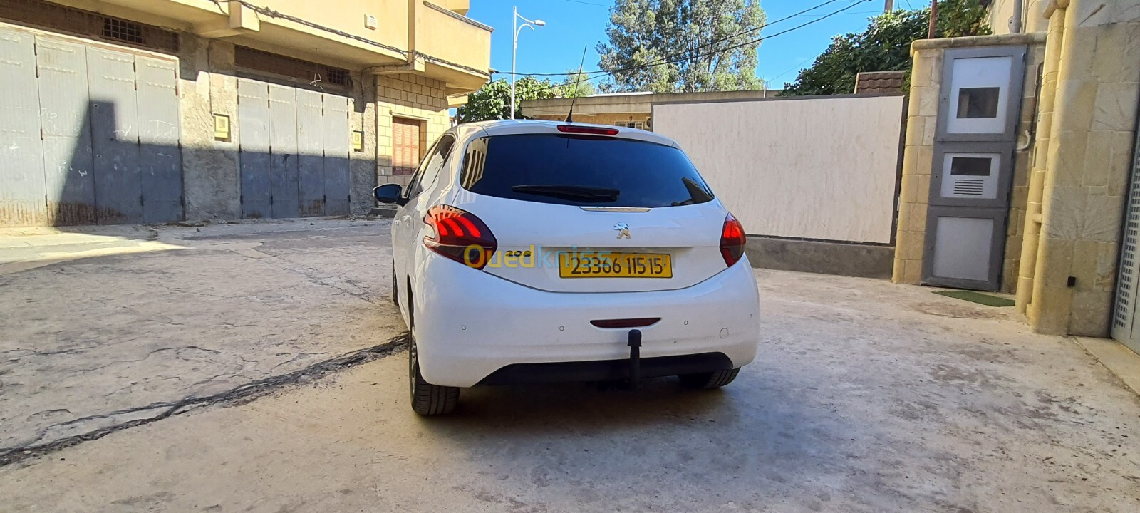 Peugeot 208 2015 Allure Facelift