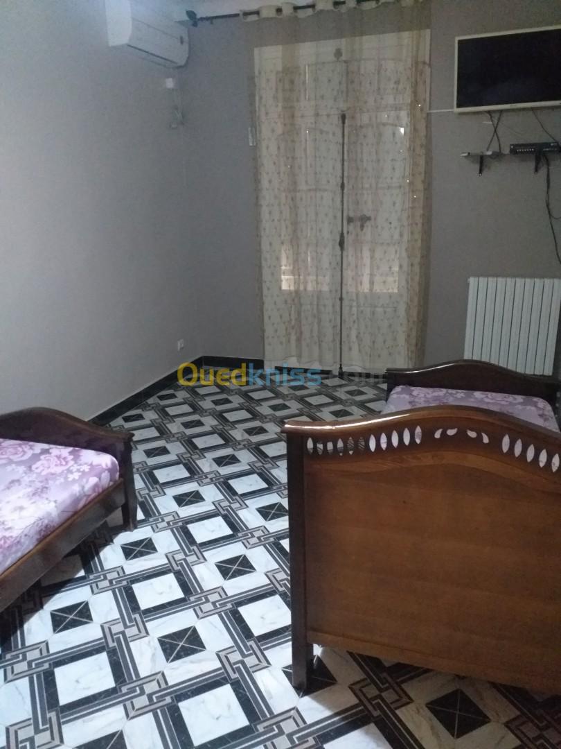 Location vacances Appartement F2 Jijel Jijel