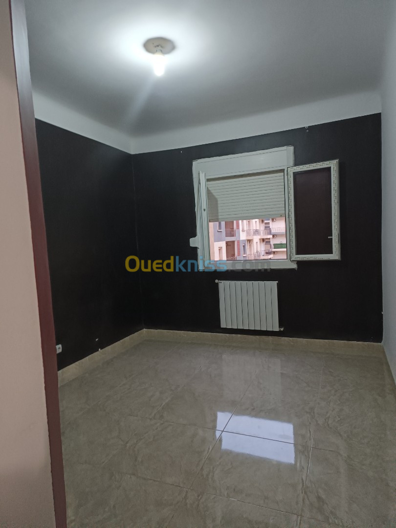 Location Appartement F4 Alger Rahmania