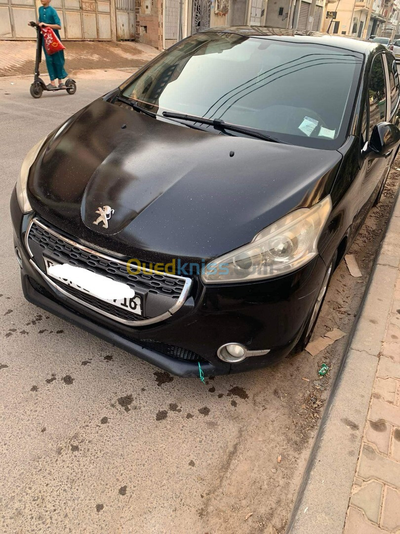 Peugeot 208 2014 Active