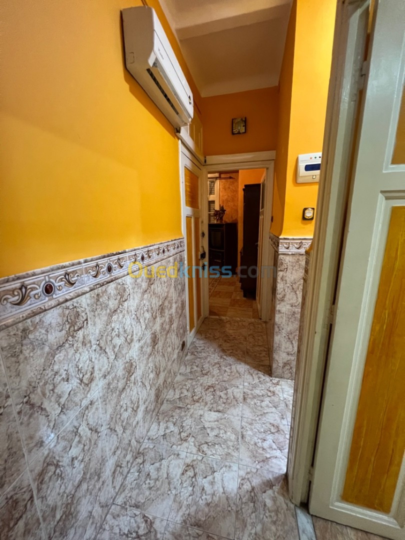 Location Appartement F3 Skikda Skikda