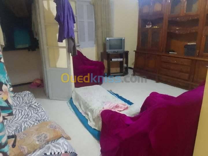 Location Appartement F4 Tipaza Gouraya