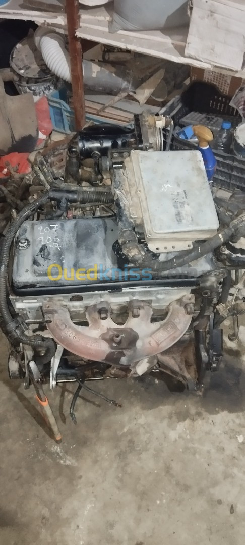 Moteur Peugeot 206 .207.306