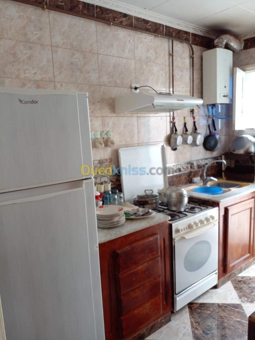 Location vacances Appartement F3 Tizi Ouzou Tigzirt