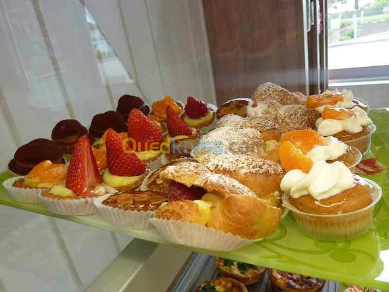 Confection de gâteaux pâtissier