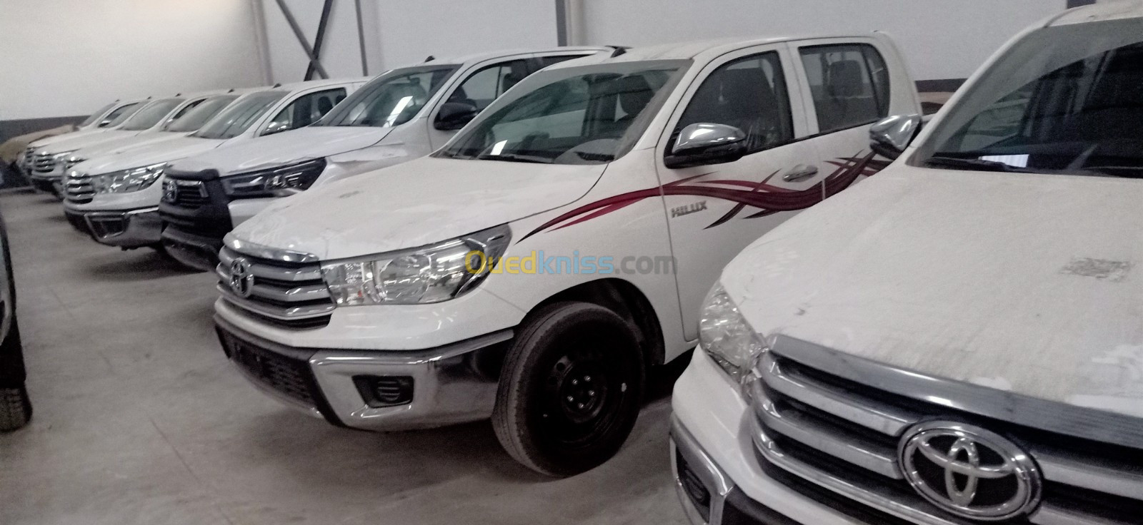 Toyota Hilux 2024 2€4