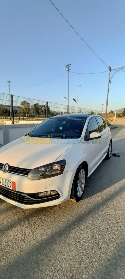 Volkswagen Polo 2016 la carat