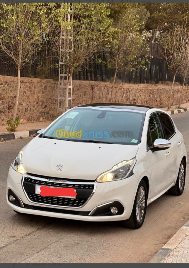 Peugeot 208 2018 Allure Facelift