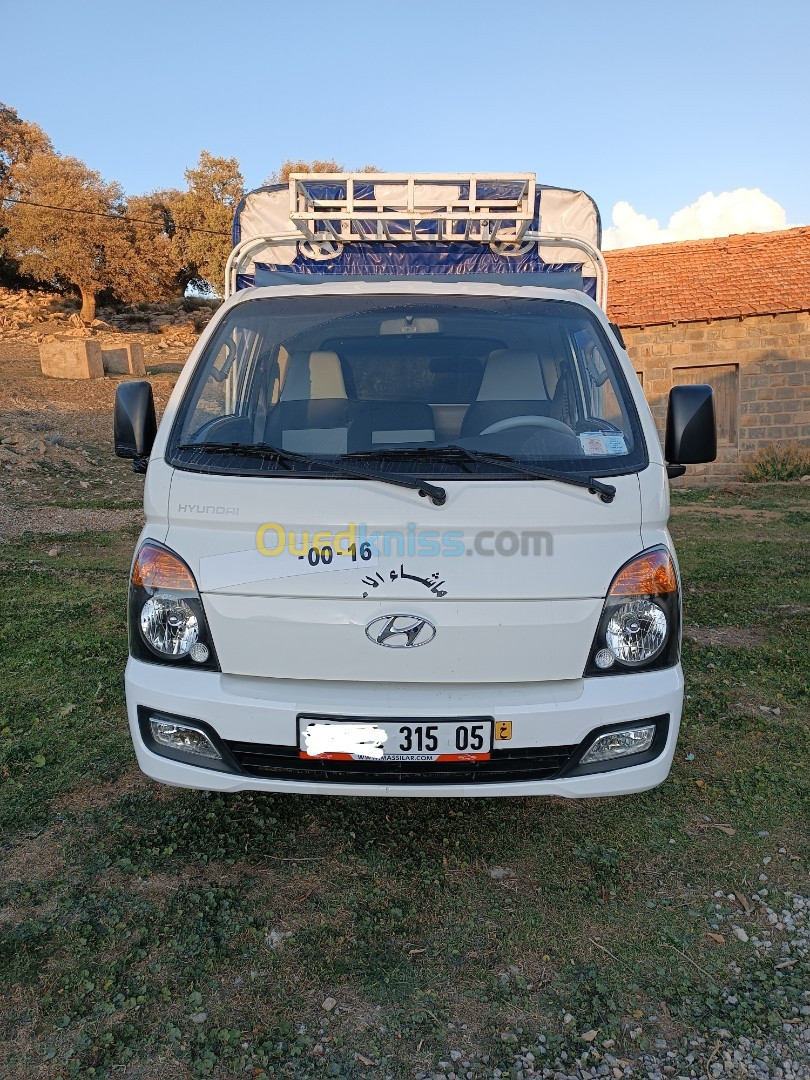 Hyundai H100 2015