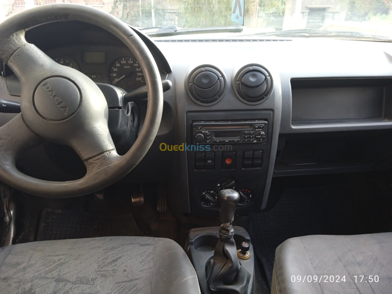 Dacia Logan 2005 Labas