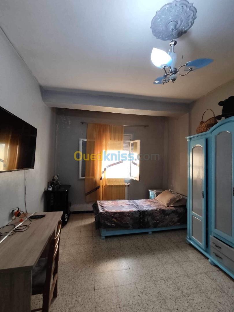 Cherche achat Appartement Souk ahras Sedrata