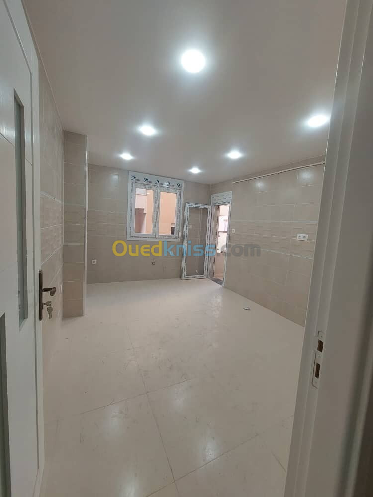 Vente Appartement F3 Alger Bordj el bahri