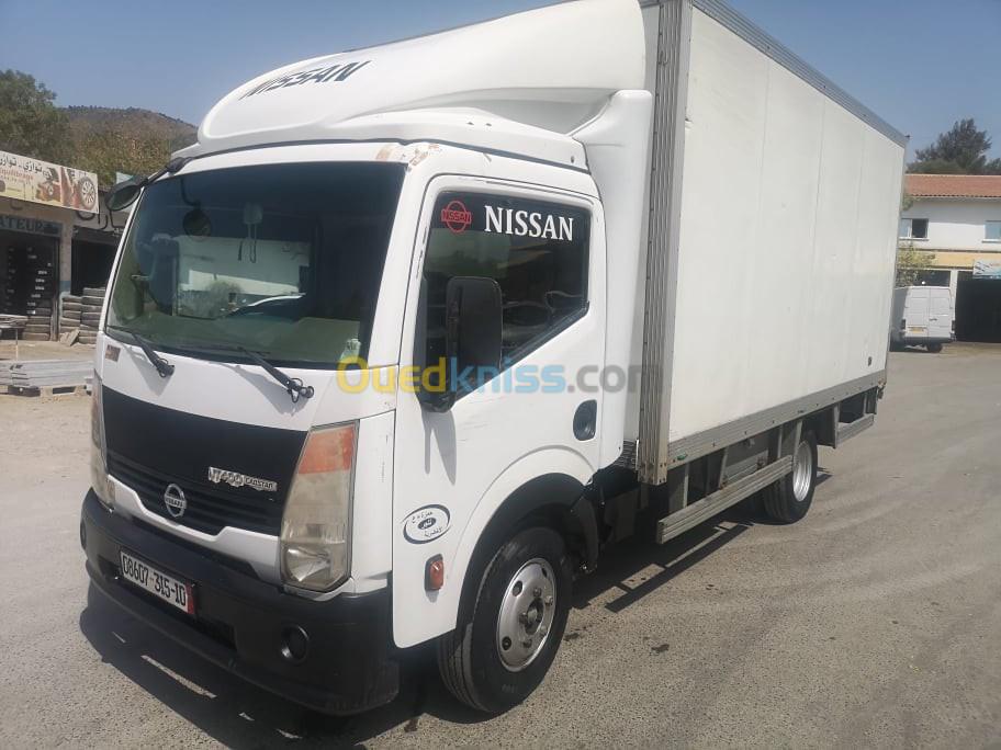 Nissan Nt400 cabstar 2015