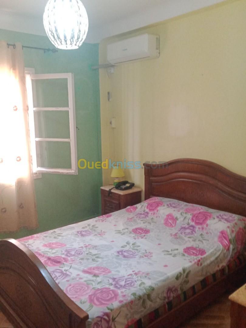 Location vacances Appartement F3 Mostaganem Mostaganem