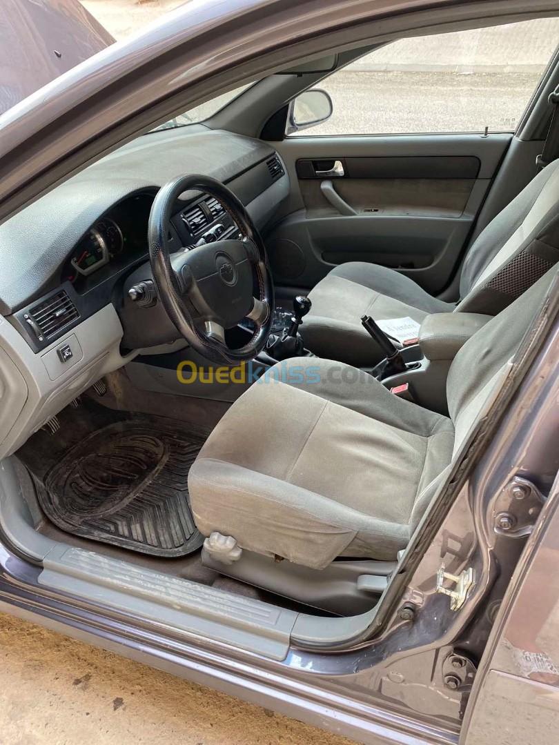 Chevrolet Optra 4 portes 2014 LS