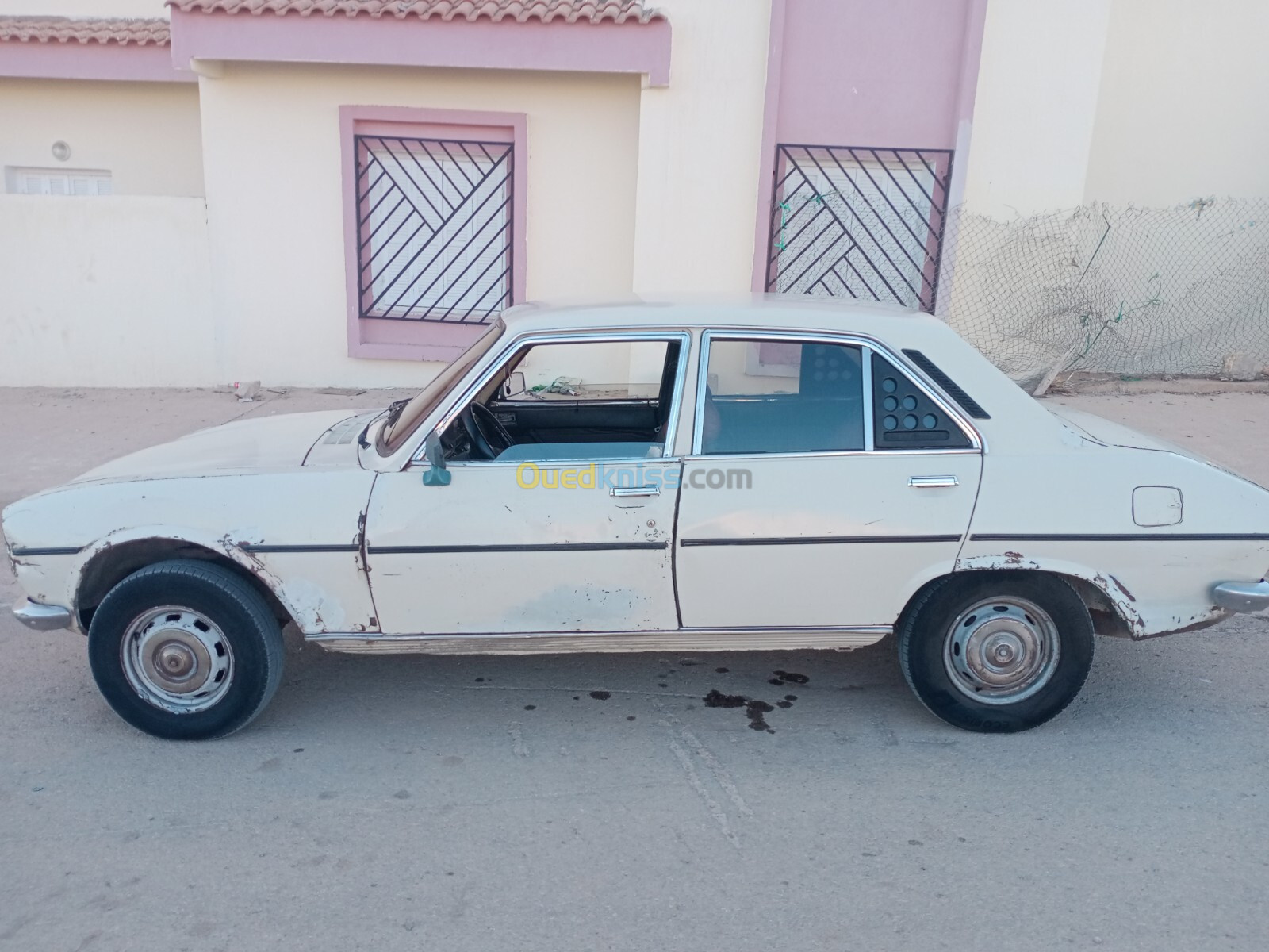 Peugeot 504 1984 504