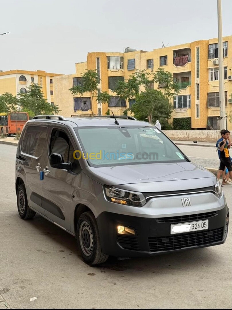 Fiat DOBLO 2024 DOBLO ITALIEN