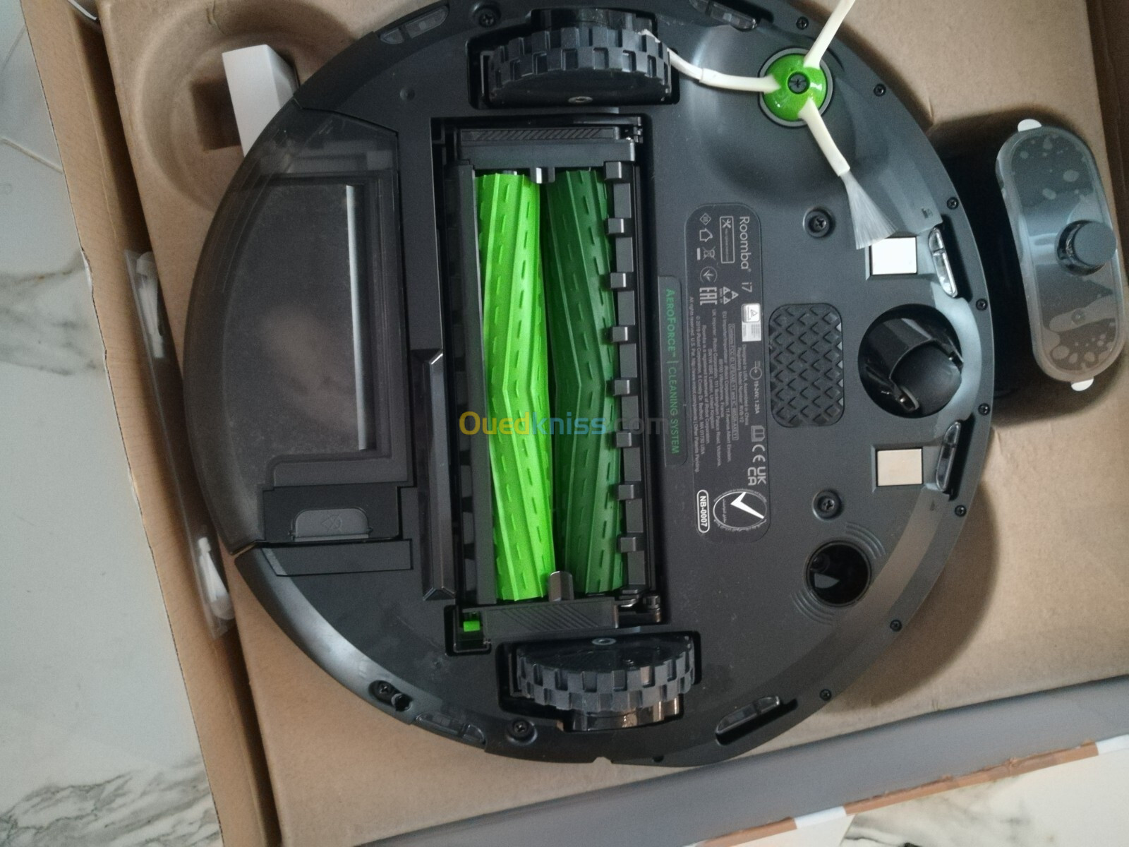 Aspirateur robot roomba