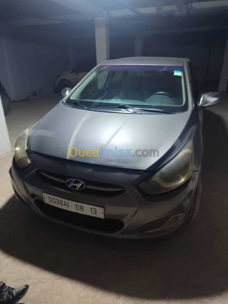 Hyundai Accent RB  4 portes 2018 Accent RB  4 portes