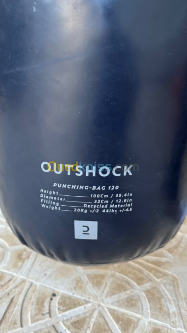 **Annonce de Vente : Sac de Frappe OUTSHOCK Punching-Bag 120**