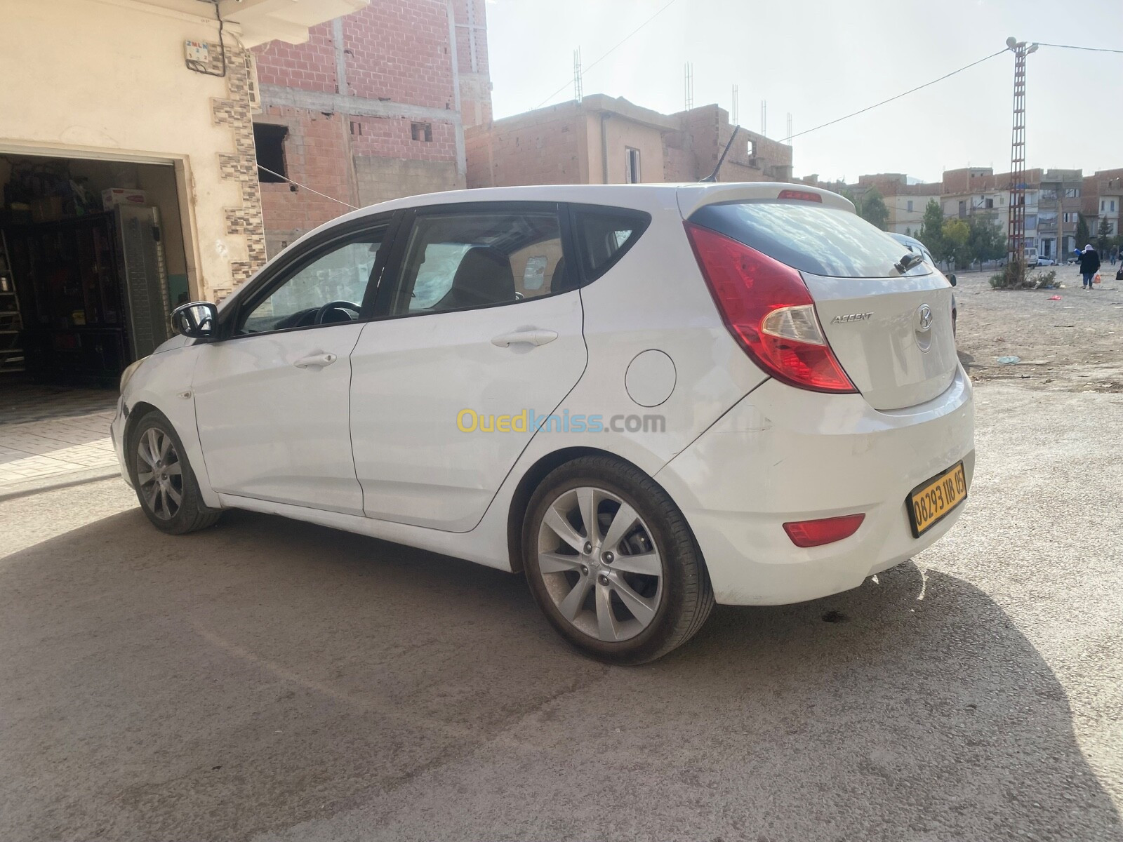 Hyundai Accent RB  5 portes 2018 GL DZ