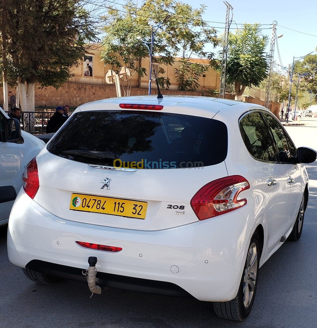 Peugeot 208 2015 Allure