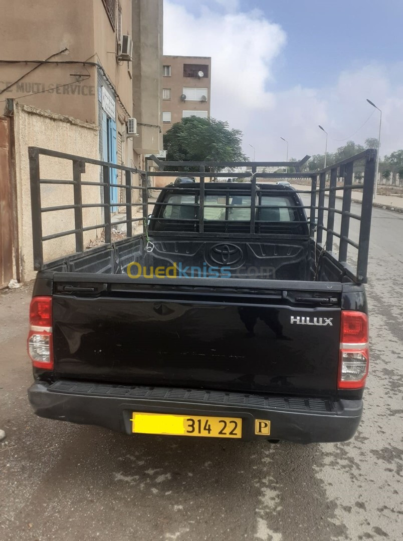 Toyota Hilux 2014 LEGEND SC 4x2