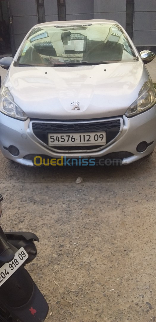 Peugeot 208 2012 208