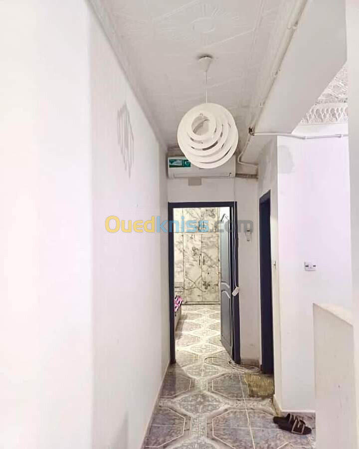 Location Appartement F3 Oran Bir el djir