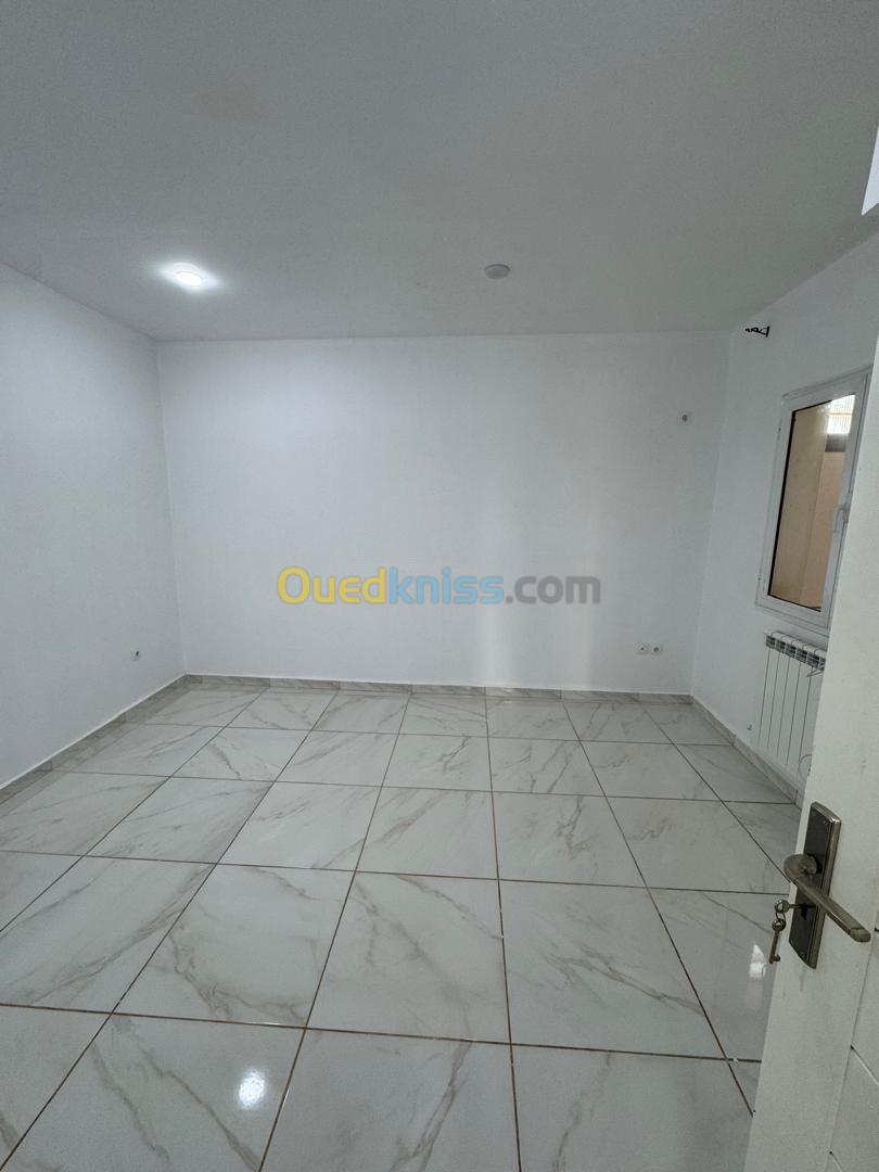 Location Appartement F3 Alger Douera