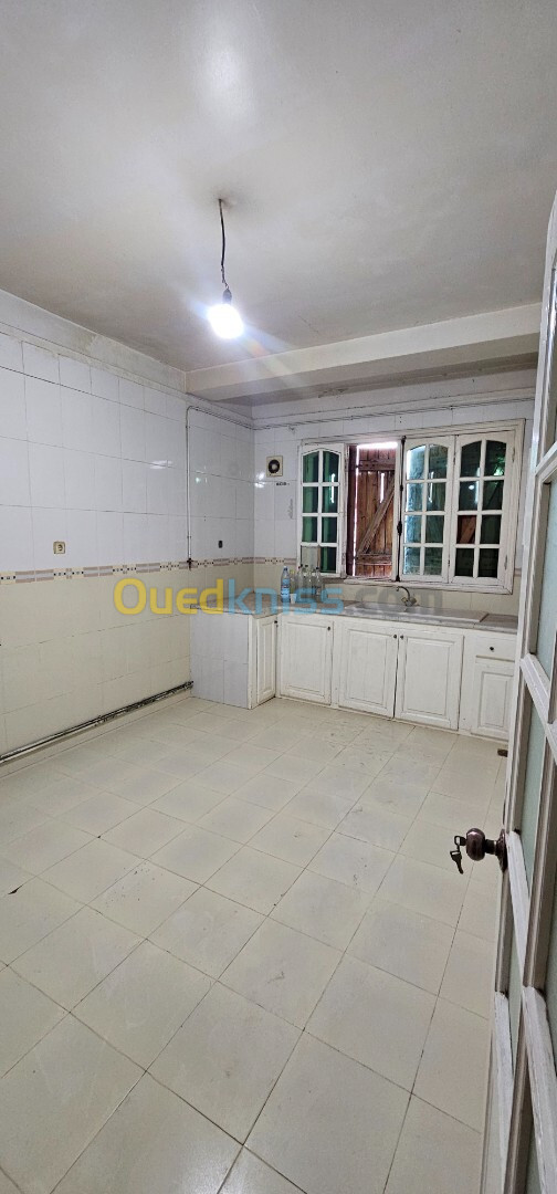 Location Appartement F4 Alger Birtouta