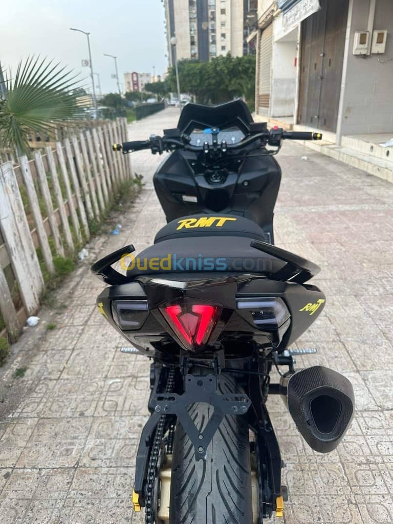 YAMAHA T MAX 530 