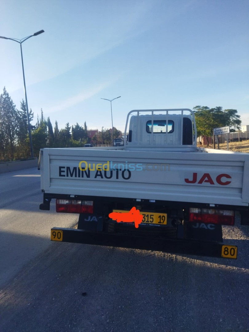 JAC 1040 2015