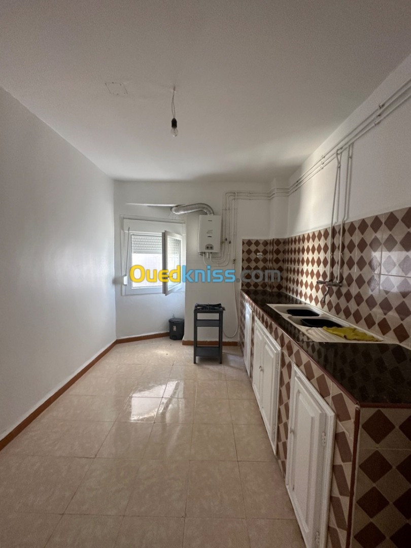 Location Appartement F3 Constantine El khroub