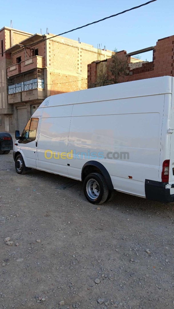 Ford Transit 2012