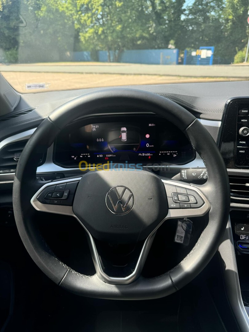 Volkswagen T-Roc 2023 Life plus