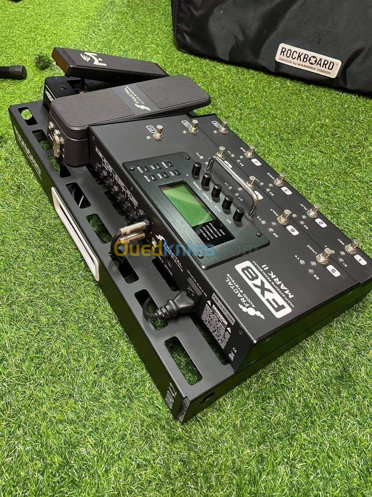 Fractal Audio Systems FX8 Mark ii 