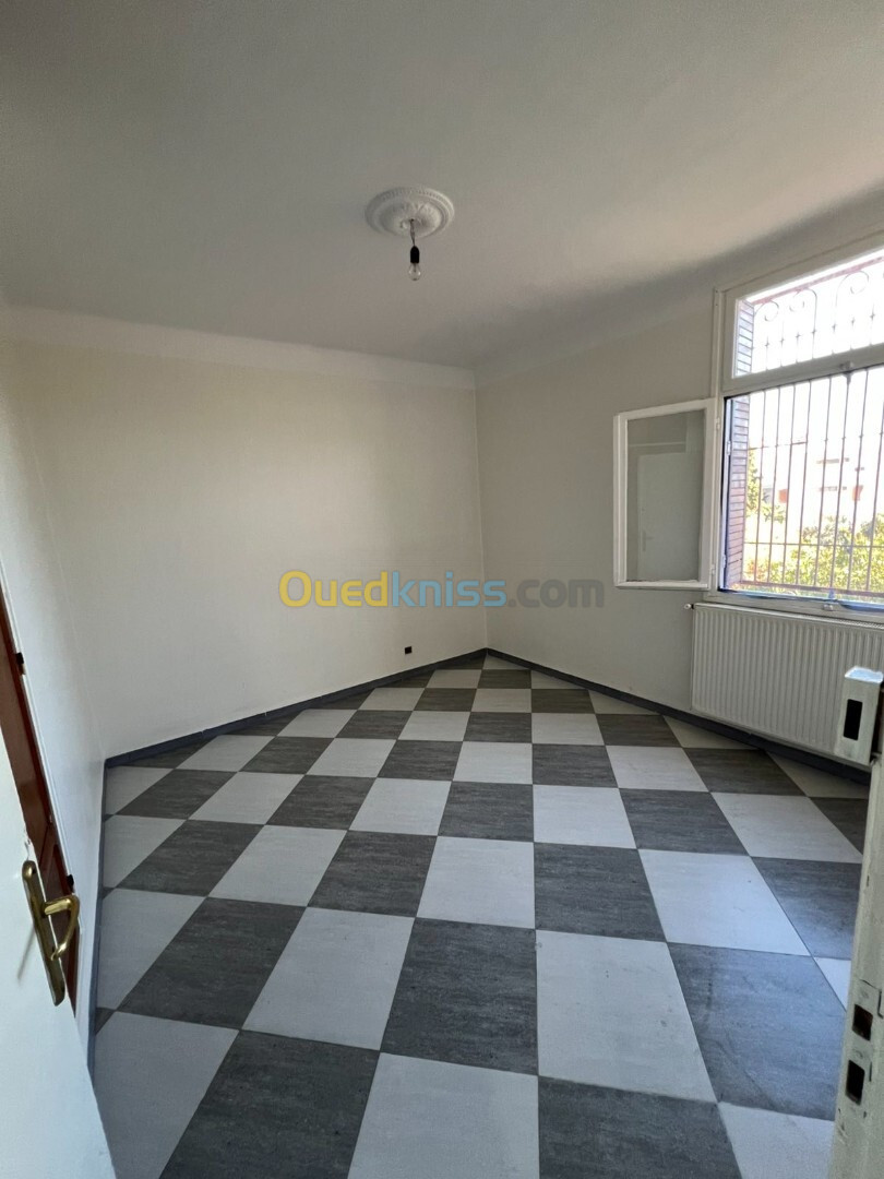 Location Appartement F4 Sétif Setif