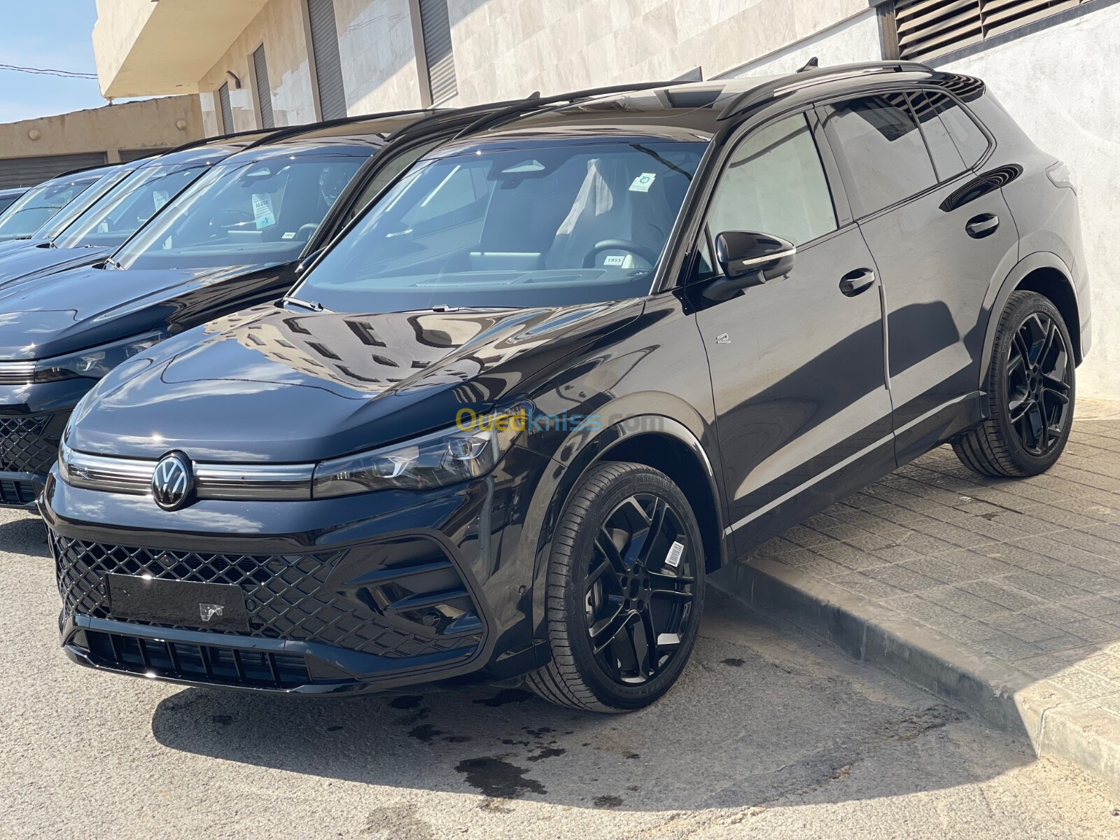 Volkswagen Tiguan 2024 R line edition black