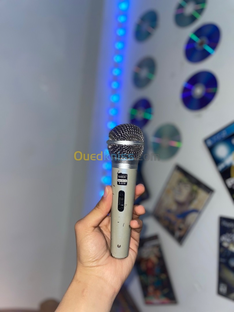 Des microphones 