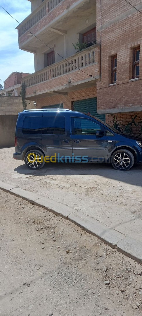 Volkswagen Caddy 2018 Highline