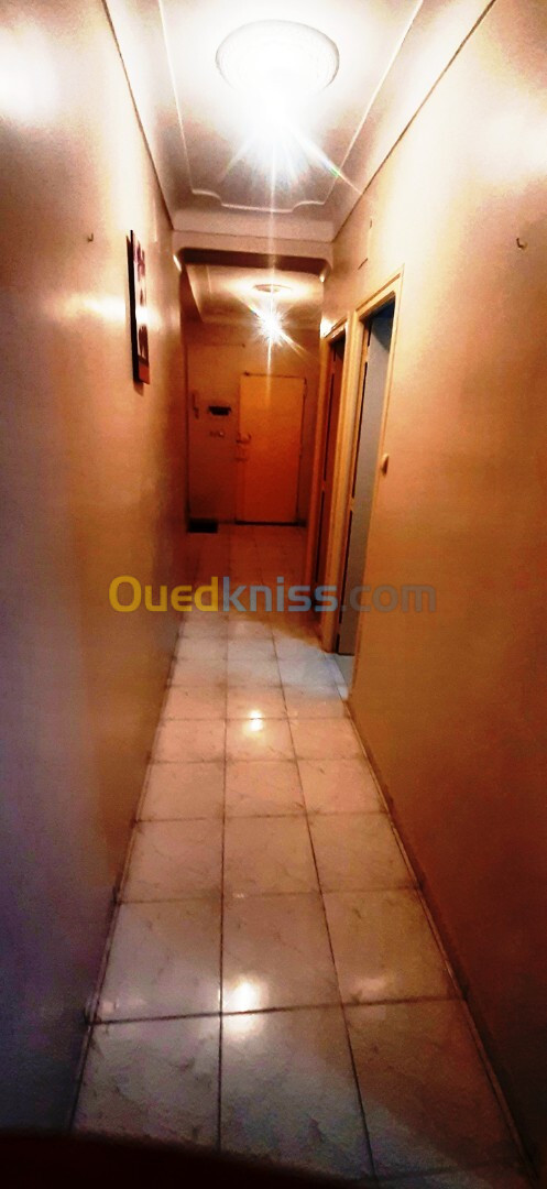 Location Appartement F03 Alger Bir mourad rais