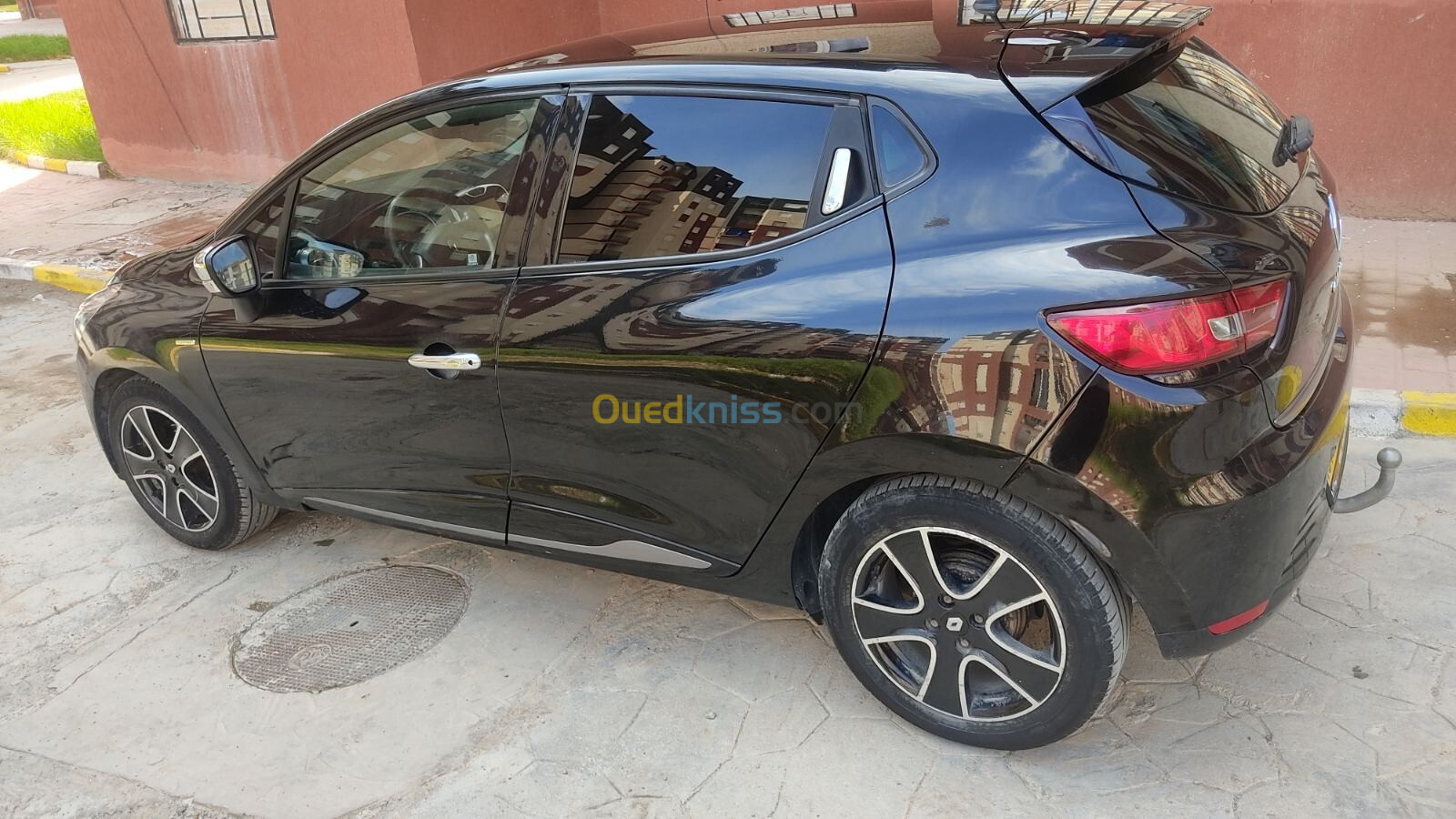 Renault Clio 4 2015 Limited 2