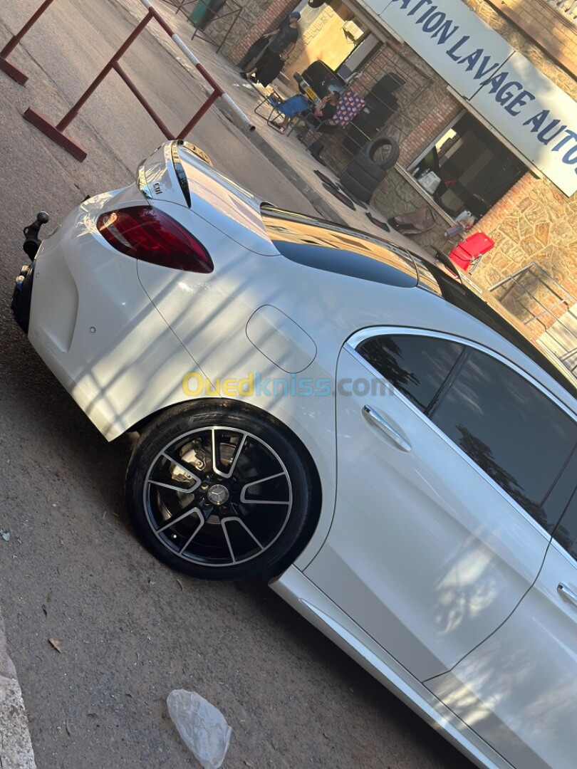 Mercedes Classe C 2016 220 AMG Line